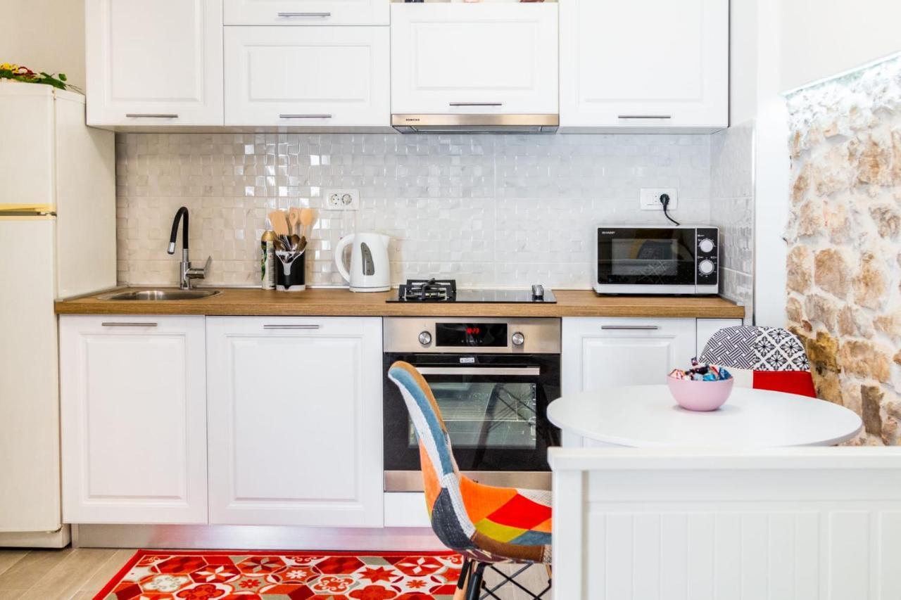 Kaštela Studio Apartman Mirela Kastel Stafilic מראה חיצוני תמונה